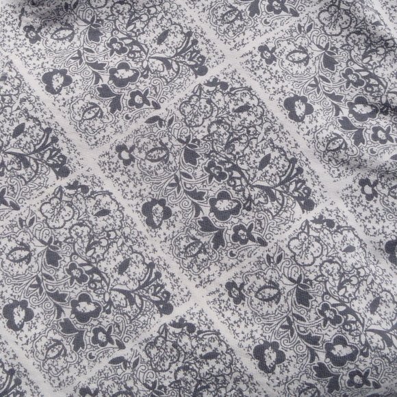 Izod Zippered Hoodie - Picture 8 of 8